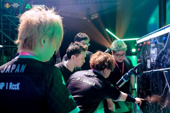 潮深入社区 潮深入社区