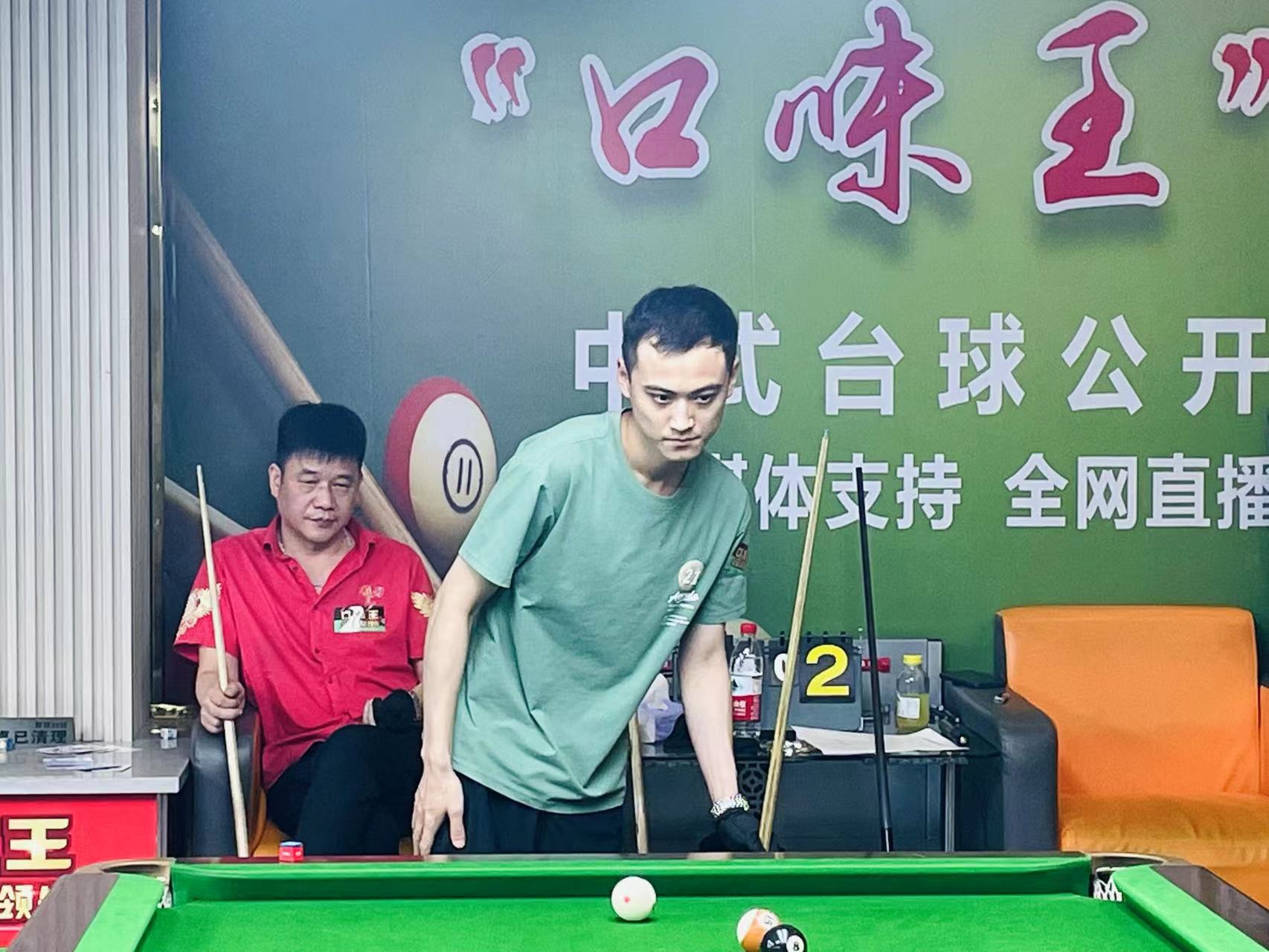 二者都展示 二者都展示