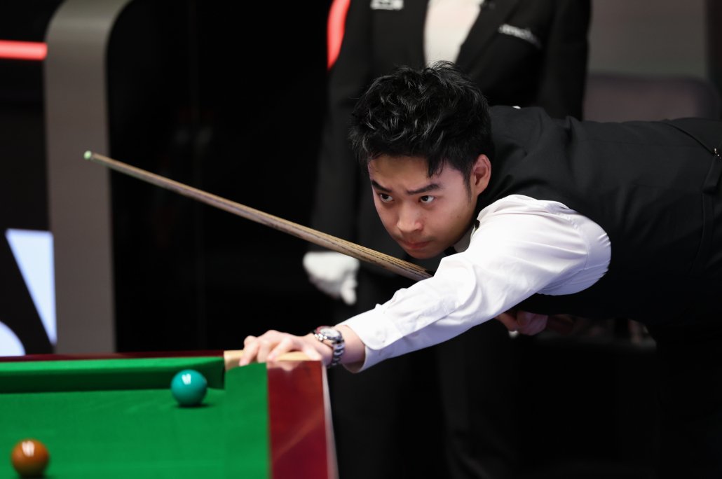 显示出强大 显示出强大