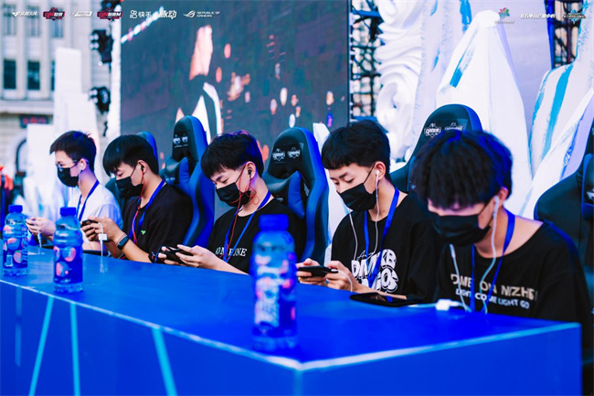 刚开场的表 刚开场的表