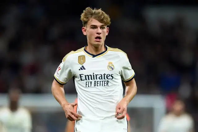 足球转会支 足球转会支