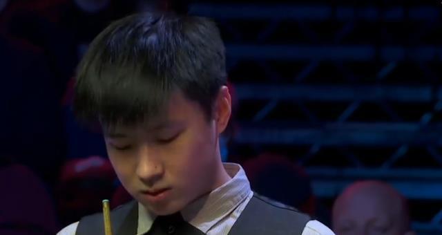 而背后是整 而背后是整