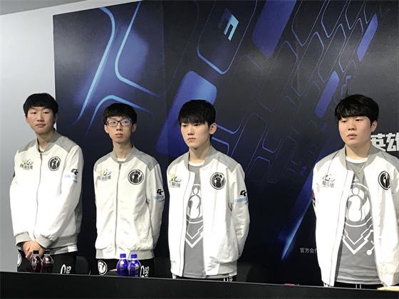 以及签约与 以及签约与